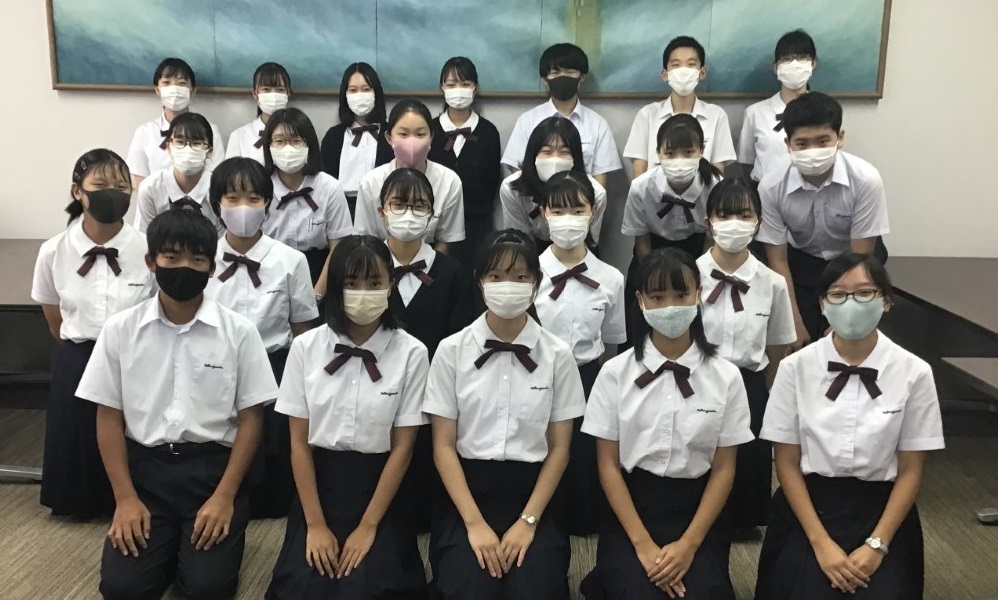 雲雀丘学園 翻訳ボランティアのみなさん